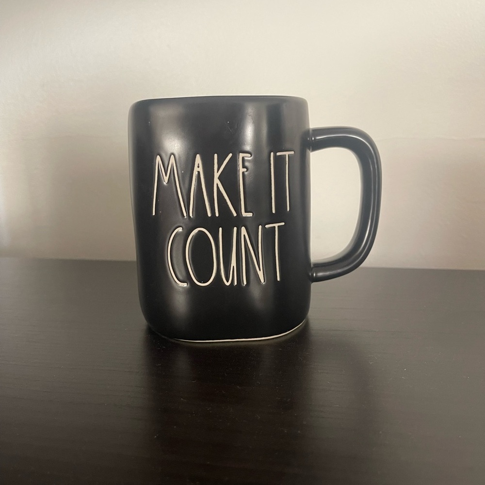 Rae Dunn “Make It Count” Mug